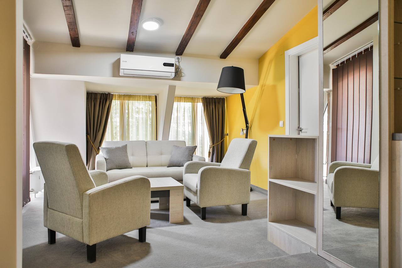 Harmony Bed And Breakfast Вранє Екстер'єр фото